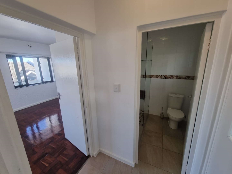 To Let 0 Bedroom Property for Rent in Sea Point Western Cape